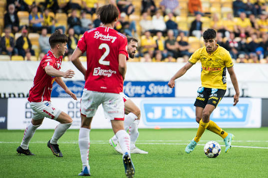 Elfsborgs Ahmed Qasem och Degerfors Sebastian Olsson