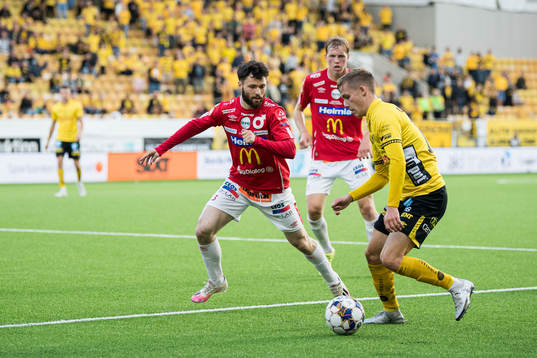 Degerfors Jonathan Tamimi och Elfsborgs Jacob Ondrejka