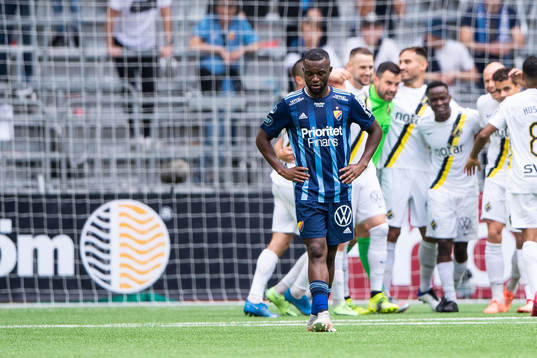 Djurgårdens Emmanuel Banda deppar