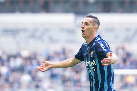 Djurgårdens Haris Radetinac reagerar