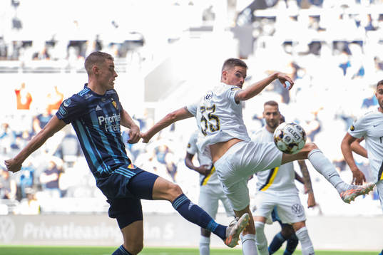 s Mikael Lustig