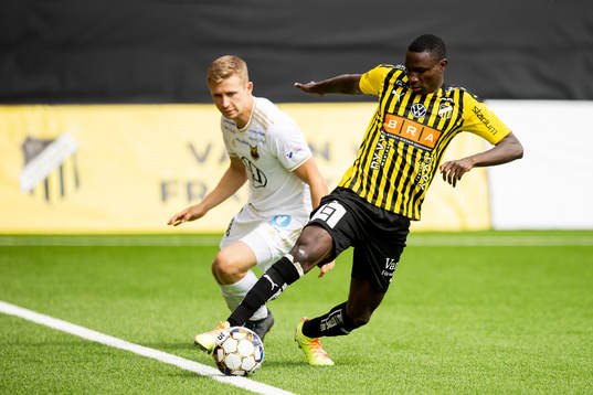 Östersunds Ludvig Fritzson och Häckens Godswill Ekpolo