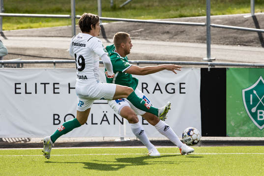 Jönköpings Robin Book och Brages Mattias Liljestrand