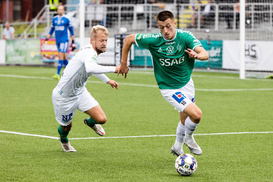 Brages Leonard Pllana och Jönköpings Sebastian Crona