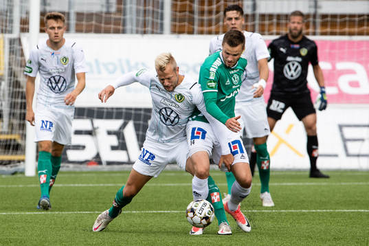 Jönköpings Sebastian Crona och Brages Niklas Söderberg