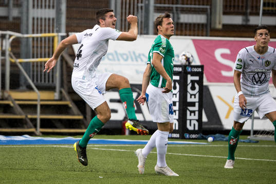 Jönköpings Marko Nikolic och Brages Adil Titi