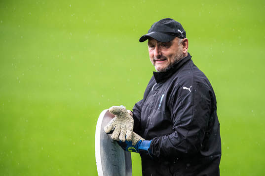 Goalkeeper coach Jonnie Fedel