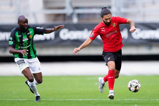 GAIS Boris Lumbana och Vasalunds Elias Durmaz
