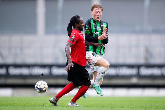 Vasalunds Kebba Ceesay och GAIS Adam Egnell