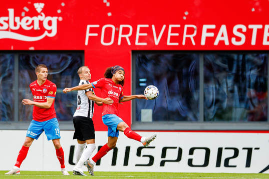 Landskronas Dennis Olofsson och Helsingborgs Adam Kaied