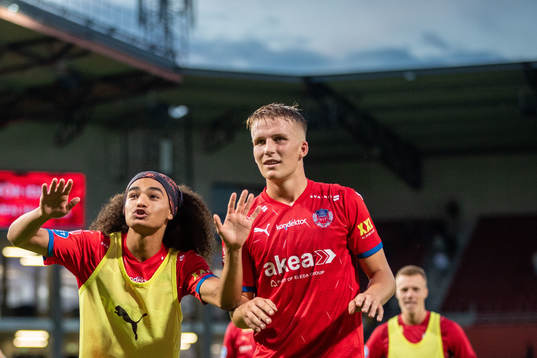 Helsingborgs Adam Kaied och Casper Widell jublar