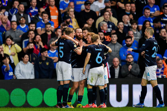 Players of Malmö FF celebrate the 1-1 goal by Antonio Colak