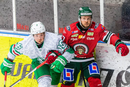 Rögles Lucas Ekeståhl-Jonsson och Frölundas Jacob Nilsson