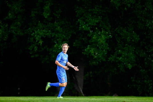 Älmhults Philip Nilsson jublar