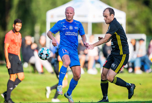 Älmhults Dennis Johansson och Växjö Norras Kresnik
