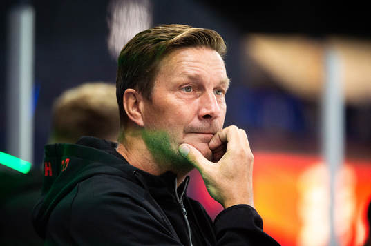 Färjestads Tränare Johan Pennerborn