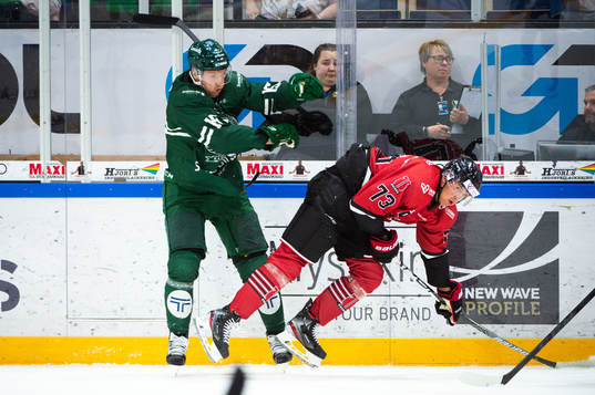 Färjestads Gustav Rydahl och Örebros Oliver Eklind