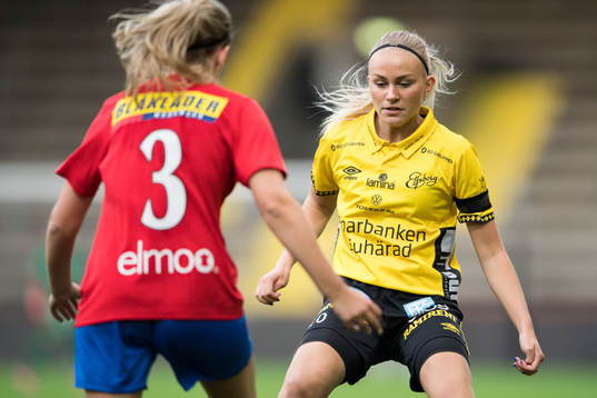 Bläddra bland fler bilder av Fotboll, Dam, Div. 3 Västra, Elfsborg - Svenljunga