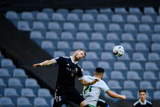Uros Drezgic of Cukaricki  and Astrit Selmani of Hammarby