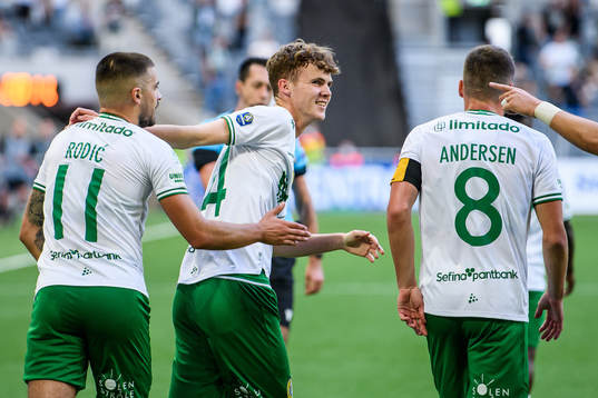 Williot Swedberg of Hammarby celebrates
