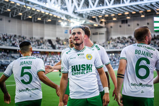 Astrit Selmani of Hammarby celebrates