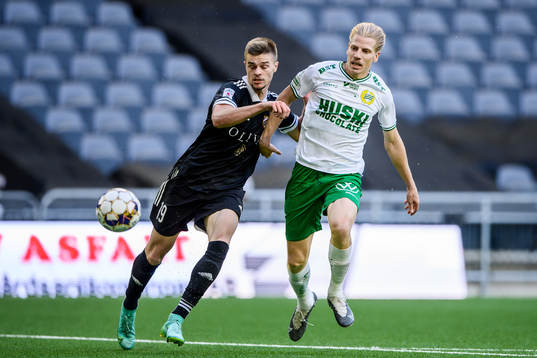 Strahinja Tanasijevic of Cukaricki and Gustav Ludwigson of