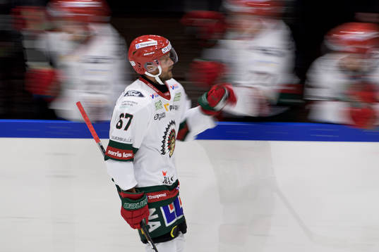Frölundas Jacob Nilsson jublar