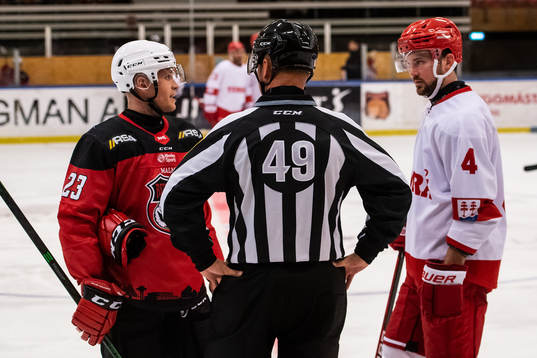 Malmö Redhawks Christoffer Forsberg och Timrås Tim Erixon