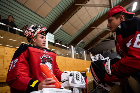 Malmö Redhawks målvakter Daniel Marmenlind och Louis