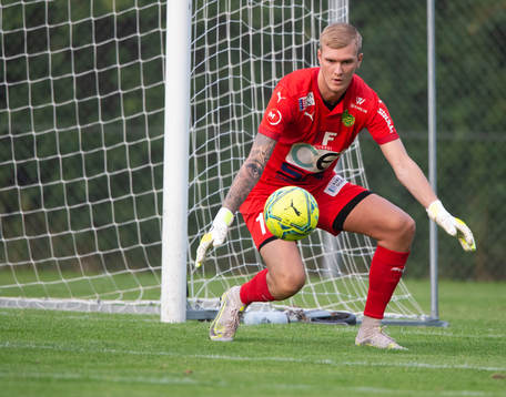 Olympics målvakt i matchen i division 2 mellan BK Olympic