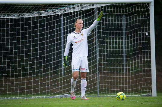 IFK Hässleholms målvakt Carl Lundahl Persson i matchen i