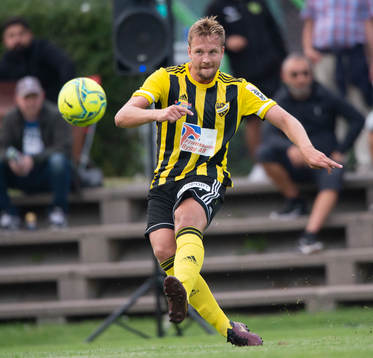 IFK Hässleholms Hampus Rydh i matchen i division 2 mellan