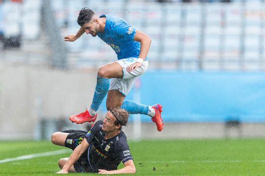 IFK Göteborgs August Erlingmark och Malmö FFs Antonio