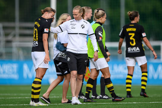 s Jenny Danielsson och manager Anne Mäkinen
