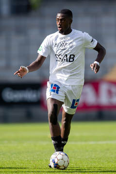 Brages Adil Titi