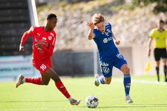 Värnamos Isse Ismail och Sundsvalls Jesper Carström
