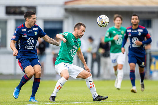 Östers Lucas Lima och Jönköpings Fredric Fendrich