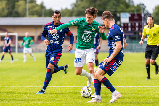 Östers Marc Rochester Sörensen och Jönköpings Robin Book