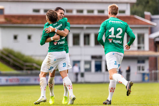 Bläddra bland fler bilder av Fotboll, Superettan, Jönköpings Södra - Öster