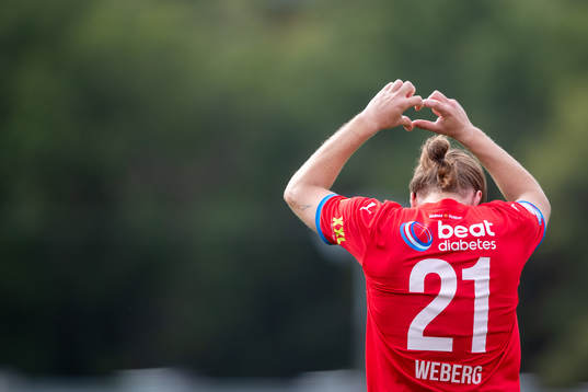 Helsingborgs Charlie Weberg jublar