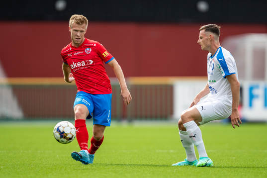 Helsingborgs Andreas Landgren och Akropolis Mattias Bouvin