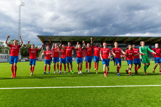 Helsingborgs spelare jublar