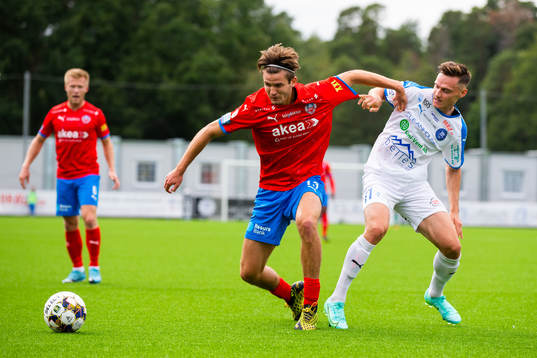 Helsingborgs Wilhelm Loeper och Akropolis Mattias Bouvin