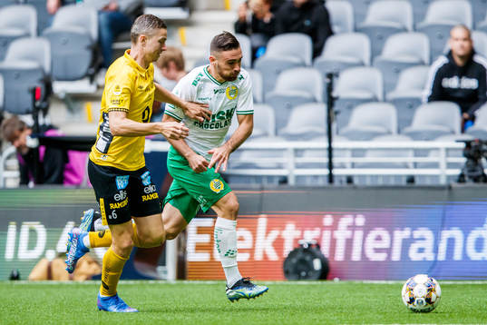 Elfsborgs André Rømer och Hammarbys Aljosa Matko