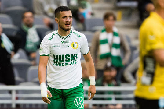 Hammarbys Astrit Selmani deppar
