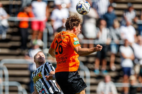 Landskronas Nicklas Nielsen och Västerås Kalle Björklund