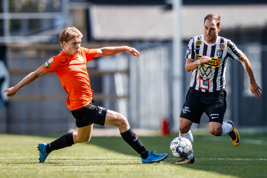 Västerås Samuel Sörman och Landskronas Alexander Tkacz