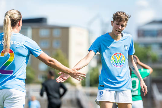 Malmö FFs Beatrice Andersson och Malmö FFs Anna Hellsten