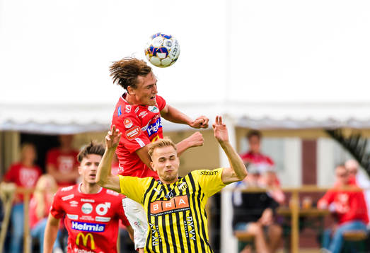 Degerfors Gustav Granath och Häckens Jasse Tuominen