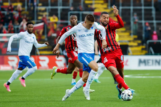 IFK Norrköpings Carl Björk och Östersunds Noah Sonko